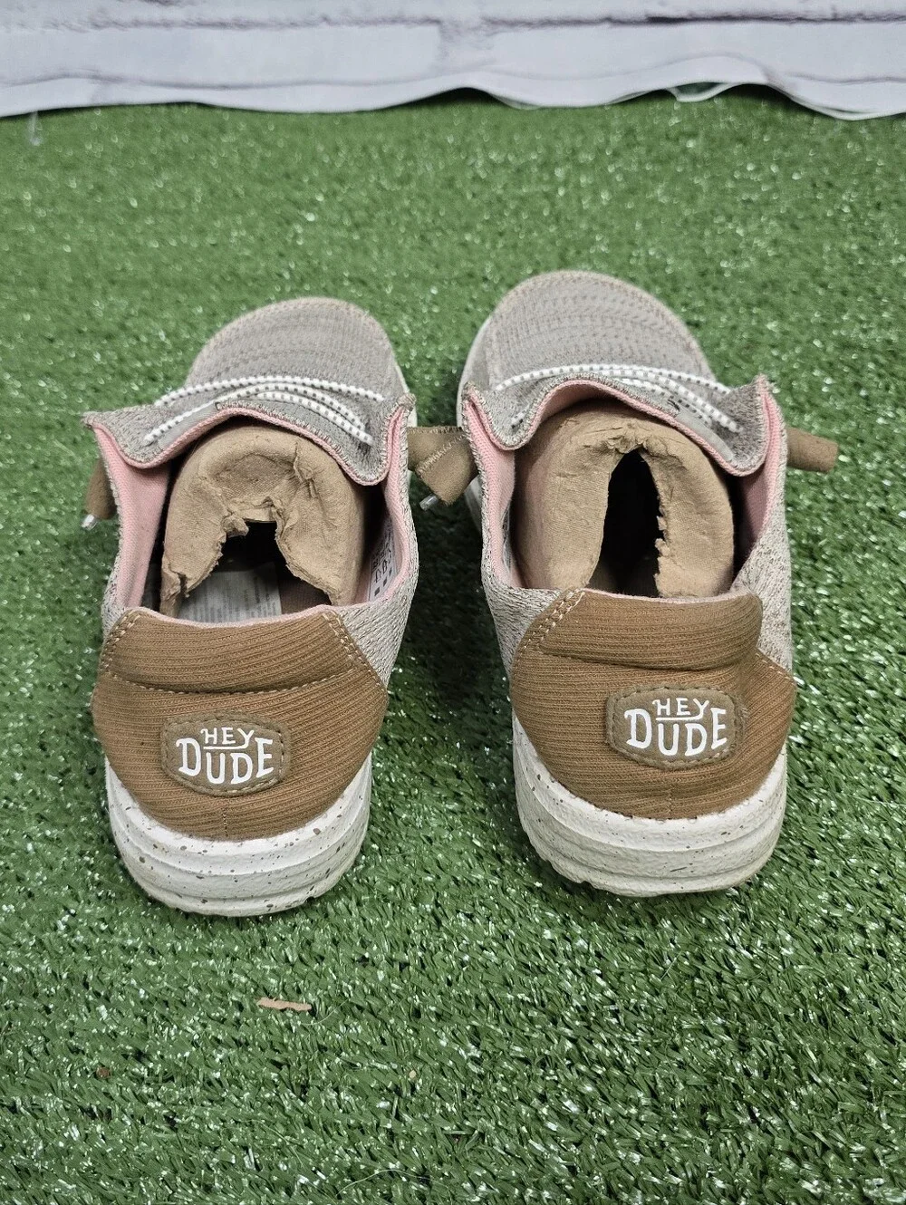 Hey Dude brand hey